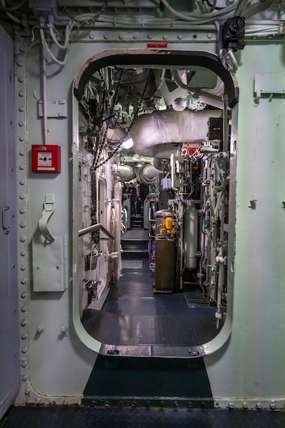 Interior del submarino 'Le Redoutable' en el museo La Cité de la Mer, en la ciudad francesa de Cherburgo.