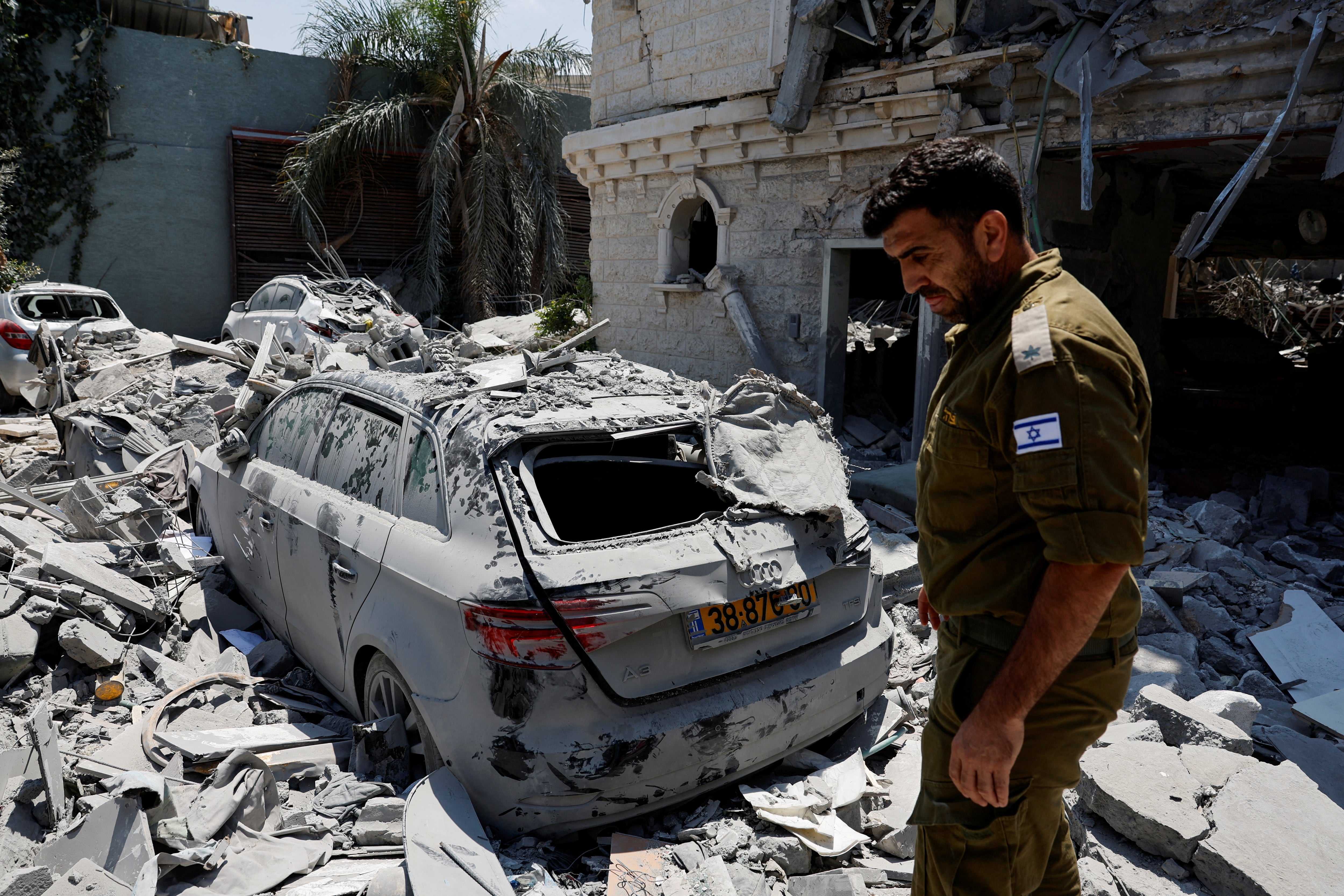 Cruce de misiles entre Israel e Irán en el tercer día de escalada del conflicto