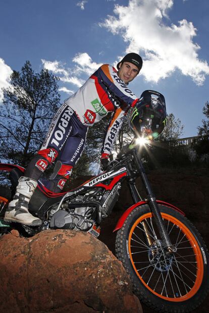 Toni Bou, tras un entrenamiento en la montaña.