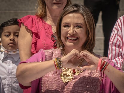 Xóchitl Gálvez, candidata presidencial de la coalición Frente Amplio por México, en el Ángel de la Independencia, el 3 de septiembre de 2023.