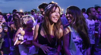 Asistentes al Arenal Sound, en Burriana. 