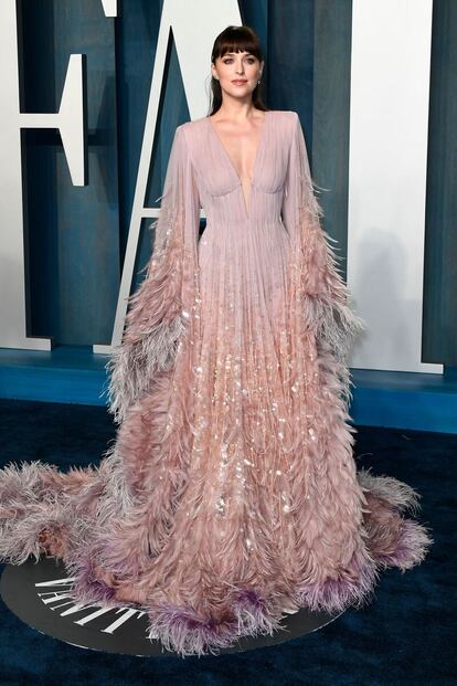 Dakota Johnson, con vestido de Gucci, firma que suele escoger para acudir a todas las grandes citas del cine.