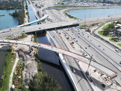 Autopista I-595 de Florida durante la fase de remodelación que llevó a cabo Dragados.