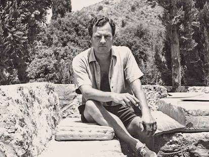 L'escriptor britànic Patrick Leigh Fermor, a la seva casa de Kardamili, als anys 60.