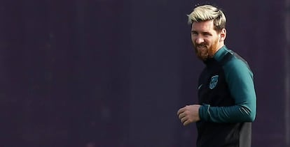 Messi, durante el entrenamiento de ayer en la ciudad deportiva.