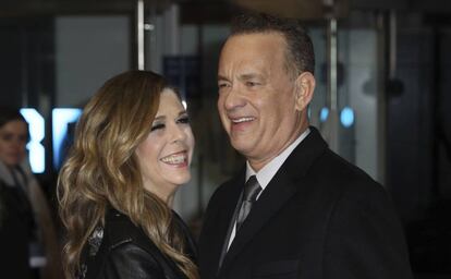 Rita Wilson y Tom Hanks en un estreno en Londres en enero de 2018.