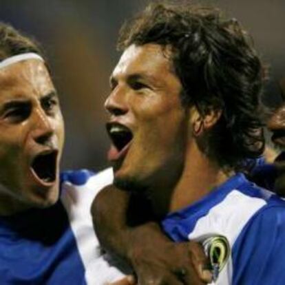 Jugadores del Hércules, durante la celebración de un gol