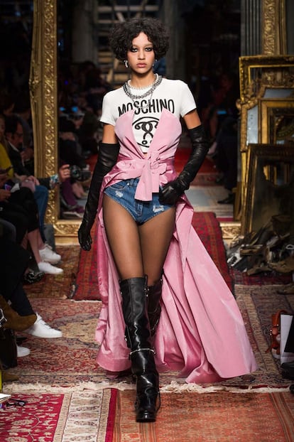 Moschino RF16 2860