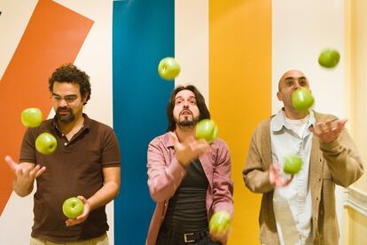 Gonçalo M. Tavares (Portugal), Andrés Neuman (Argentina) e Eduardo Halfon (Guatemala).