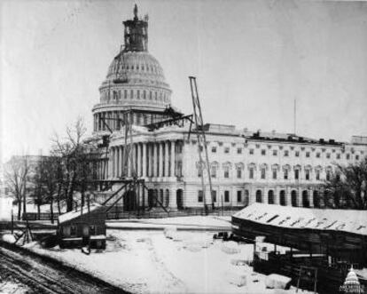 La construcción del Capitolio de Estados Unidos, en Washington, entre 1793 y 1826.