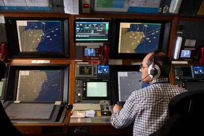 Sala de control en el aeropuerto de Aberdeen.