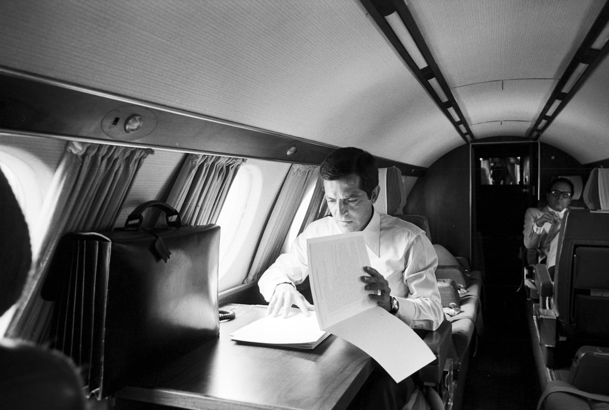 Una mujer denuncia a Adolfo Suárez por una supuesta agresión sexual en los años 80 cuando ella era menor | Sociedad