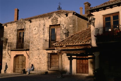 Casonas de Pedraza (Segovia)