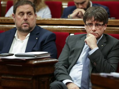 Junqueras i Puigdemont, al Parlament, en una imatge d'arxiu.