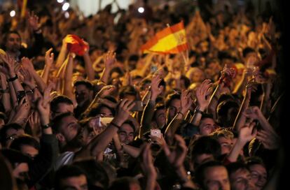 Ambiente en la Plaza de Colón de Madrid para recibir a los jugadores de la selección española de baloncesto. 