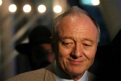 Ken Livingstone, el alcalde londinense, el 28 de diciembre de 2005, en la ceremonia religiosa judía del Hanuká.