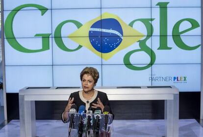 Dilma Rousseff discursa na sede do Google, em S&atilde;o Francisco, no &uacute;ltimo dia da viagem aos Estados Unidos.