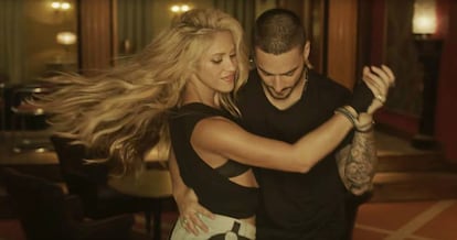 Shakira and Maluma dance to their hit 'Chantaje'