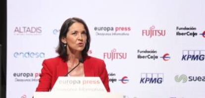 La ministra de Industria, Comercio y Turismo, Reyes Maroto, durante su intervención en un Desayuno Informativo Europa Press.