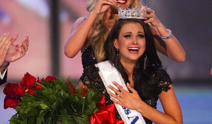 Lectora agradecida y emocionada tras recibir premio Comidista.