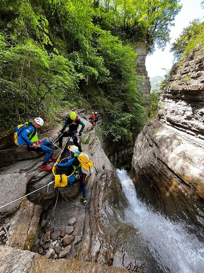 Grupo de Rescate e Intervención en Montaña (GREIM) de la Guardia Civil en Huesca (Aragón).