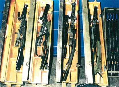 Parte del arsenal de 221 armas largas que la banda de los hermanos Thunberg robaron de un almacén de las Fuerzas Armadas de Suecia. Fue su principal herramienta de trabajo para perpetrar sus sonados atracos a sucursales bancarias a comienzos de los noventa.