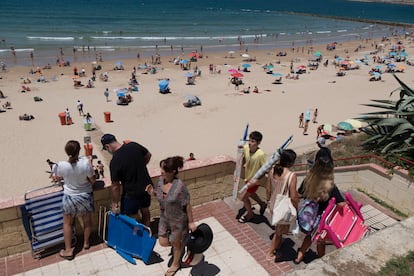 Playa de Santa María del Mar, en Cádiz, el 21 de junio.