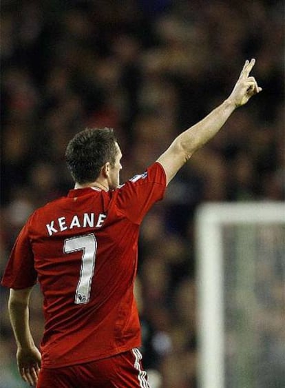 Robbie Keane, autor de dos de los goles del Liverpool