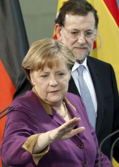 La canciller alemán, Angela Merkel, y el presidente español, Mariano Rajoy, en una rueda de prensa del pasado 26 de enero.