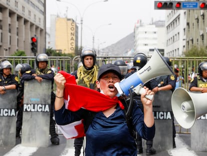La crisis política de Perú, en imágenes