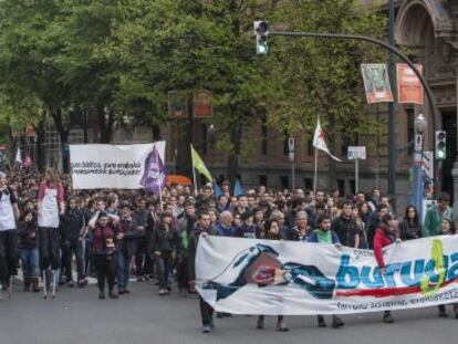 Un momento de la manifestación convocada por la asociación juvenil de la izquierda abertzale, Ernai.