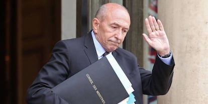 El ministro francés de Interior, Gérard Collomb, sale del Elíseo el pasado 12 de junio.