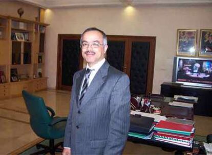 Chakib Benmussa, ministro del Interior de Marruecos, ayer en su despacho.