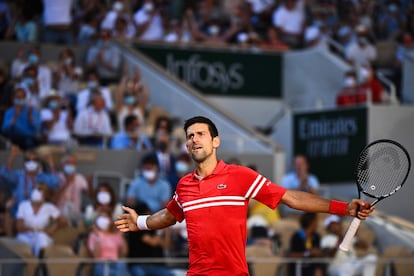 Novak Djokovic durante la final de Roland Garros.