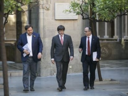 El Govern y los diputados de Junts pel Sí intentan cerrar filas en torno a la declaración de secesión