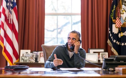  Barack Obama, el d&iacute;a de Acci&oacute;n de gracias en el despacho Oval.