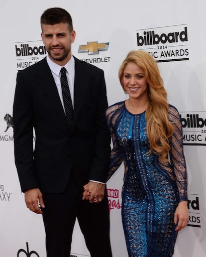 La pareja posó sonriente en la alfombra roja de los premios celebrados en Las Vegas.