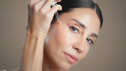 Un cosmético innovador que combina dos formulaciones en uno para acabar con los signos de envejecimiento.