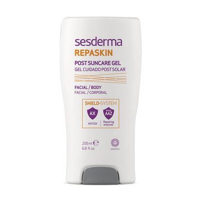 Repaskin Gel Post-Solar, de Sesderma añade al eficiente aloe vera antioxidantes como extracto de té verde y ginkgo biloba. Compra por 10,05€ en Mifarma.