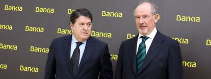 El exvicepresidente de Bankia, Jos&eacute; Luis Olivas, junto al expresidente, Rodrigo Rato.