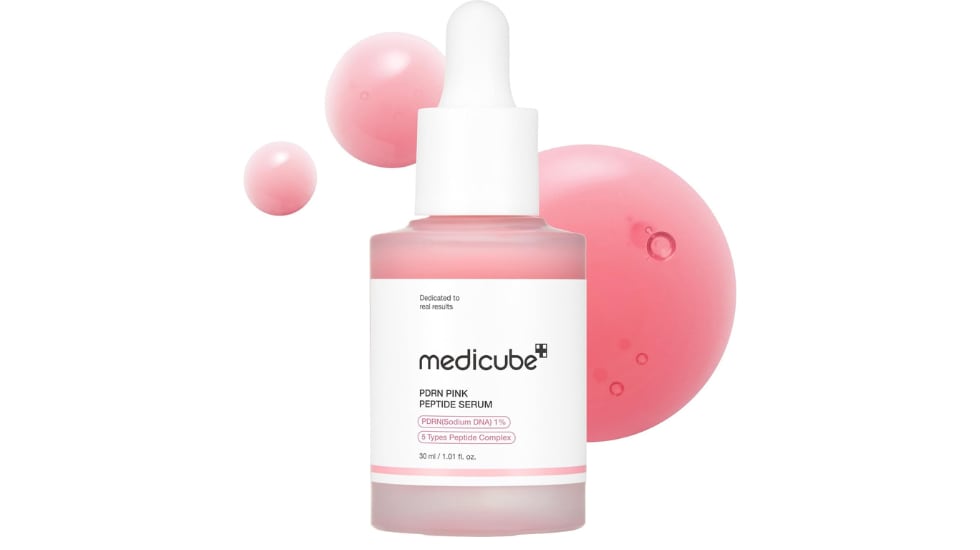 Medicube PDRN Pink Peptide Serum.