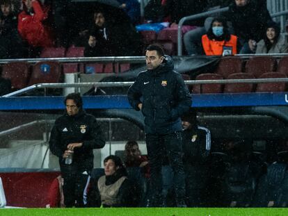 Xavi Hernández, durante el Barcelona-Benfica.