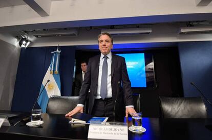 El ministro argentino de Hacienda, Nicol&aacute;s Dujovne, durante la presentaci&oacute;n del proyecto de reforma tributaria.  