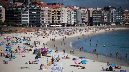 Playa de Silgar, en el centro de la localidad de Sanxenxo (Pontevedra).
14/08/20