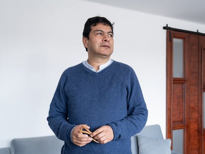 ​​​​​​Iván Danilo Rueda Rodríguez, Alto Comisionado para la Paz, en su apartamento en Bogotá, Colombia, el 7 de enero de 2023. 