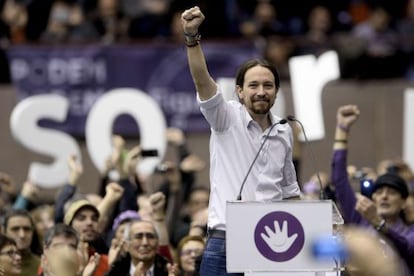 Pablo Iglesias, do Podemos, em Barcelona neste domingo.