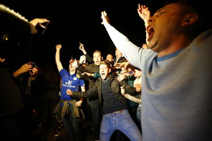 La alegria de los hinchas del Leicester 