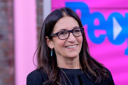 Bobbi Brown en una visita a People Now para dar una clase magistral de maquillaje, en diciembre de 2019 en Nueva York.