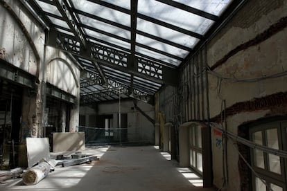 Uno de los pasillos del palacio de Cibeles durante la rehabilitación en 2010.