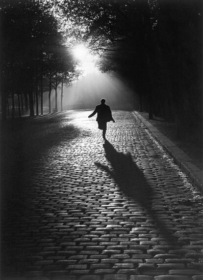 El hombre que corre , París 1953